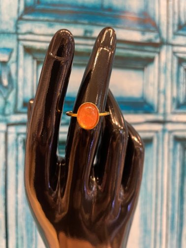 Kirsikkakvartsi terässormus