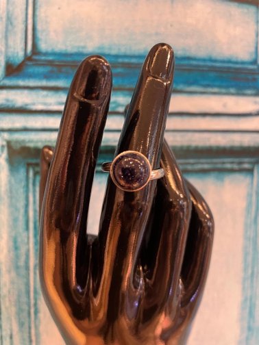 Sininen hiekkakivi terässormus