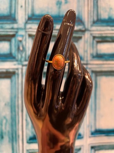 Unakiitti terässormus