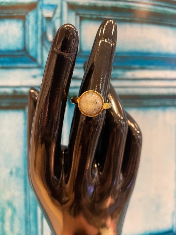 Labradoriitti terässormus