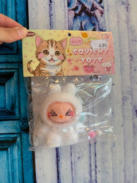 Labubu squishy