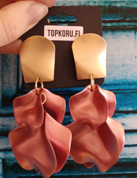 Lehtikorvakorut
