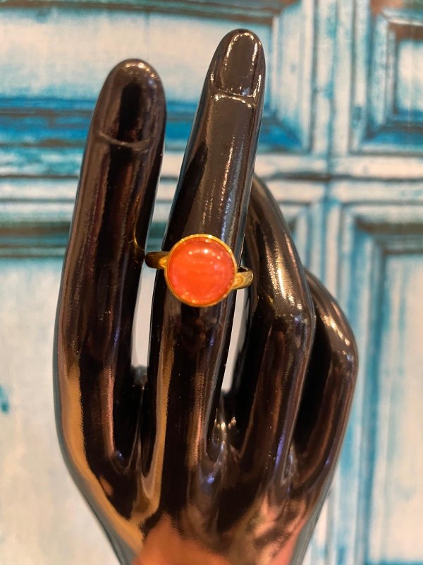 Kirsikkakvartsi terässormus