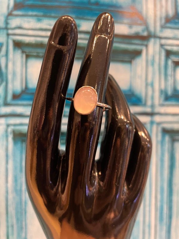 Ruusukvartsi terässormus