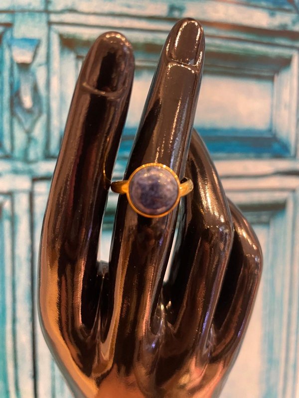 Sodalit terässormus